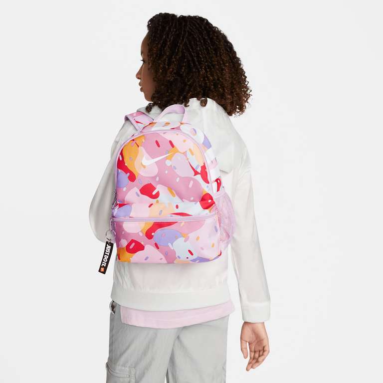 NIKE Brasilia Kids JDI Printed Mini Backpack (Maße: ca. 46 x 33 x 13 cm) für 15€ + 3,99€ VSK