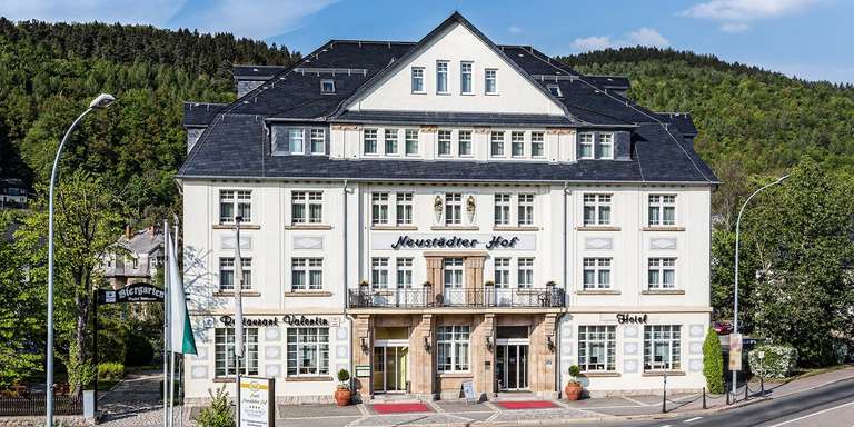 Erzgebirge: 2 Nächte mit Frühstück im Hotel Neustädter Hof für 178€ | 2 Personen | Superior-Doppelzimmer | Parkplatz | Zugang zur Sauna