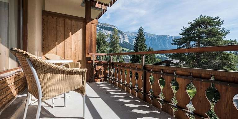 Graubünden, Schweiz: 2 Nächte | 4*S Hotel Adula | Balkon-Doppelzimmer inkl. Frühstück & Wellness 359€ zu Zweit | bis 08. Oktober