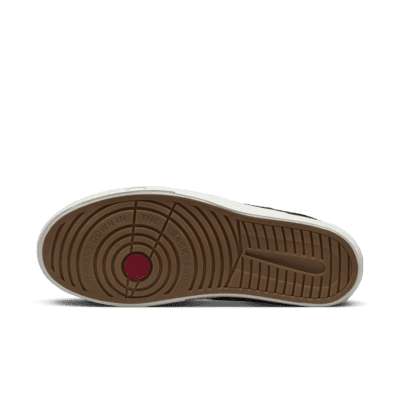 [Nike Member] Nike Jordan Series ES Herren Sneaker in der Farbe Dark Chocolate (verschiedene Größen zwischen 40 - 47,5 verfügbar)