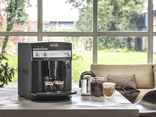 De'Longhi B ESAM 3000 Kaffeevollautomat, Edelstahl rostfrei, 1.8 liters, Schwarz