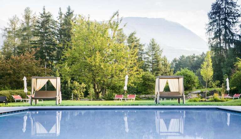 Südtirol: 2 Nächte inkl. 3/4-Pension, Spa mit Pool, Golf, Tennnis & Holidaypass Premium | 4*Hotel Royal Hinterhuber | ab 388€ für 2 Personen