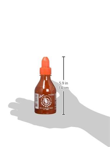 FLYING GOOSE Sriracha scharfe Chilisauce - scharf & süß, orange Kappe, 200 ml 2,39€/ Flying Goose Sriracha sehr scharf 455 ml 2,79€ (Prime)