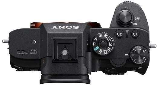 Sony Alpha 7R Mark III A Systemkamera inkl. Sony Zeiss Sonnar T* FE 35mm f2.8 ZA Objektiv | MissNumerique FR