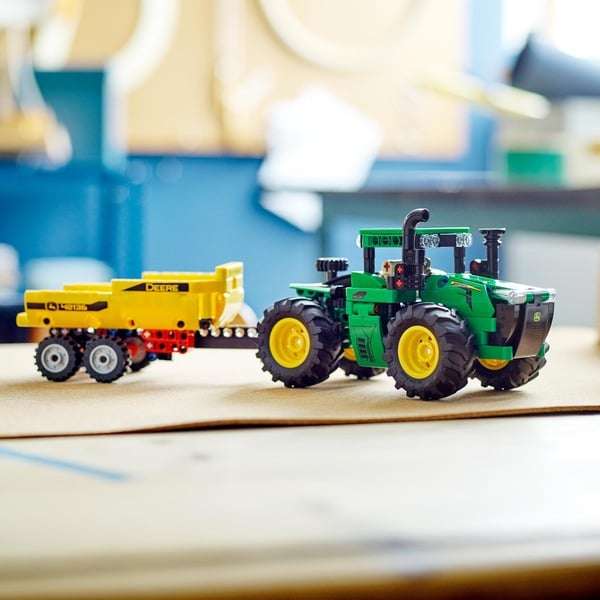 LEGO 42136 Technic John Deere 9620R 4WD Traktor, Konstruktionsspielzeug