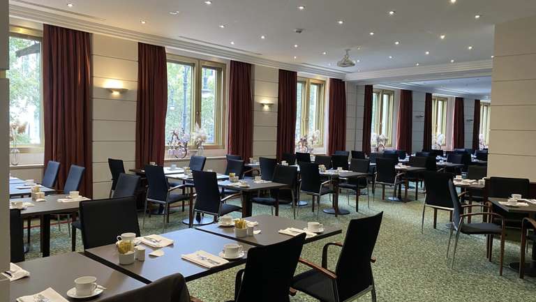 Berlin: Hotel Bristol Ku´Damm | Doppelzimmer inkl. Frühstück, Parkplatz, Wellness 135,45€ zu Zweit | durchgehend Mitte Jan. bis Ende April