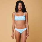 Roxy Bikinis im Decathlon Sale: je 19,99€ für Oberteil (Triangle od. Bustier) oder Hose (Tanga od. hoher Beinausschnitt) in Koralle od. Blau