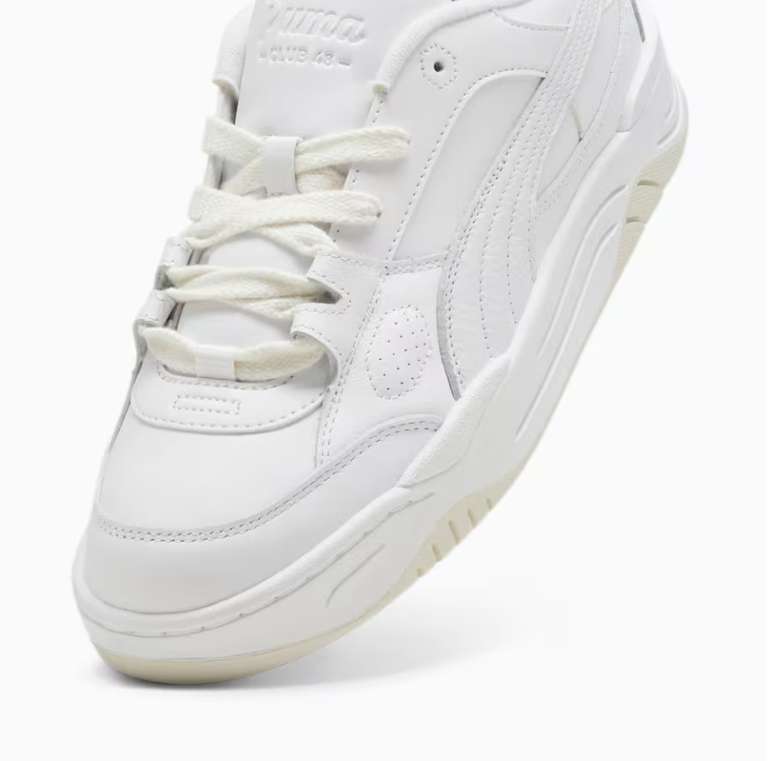 [PUMA] Mid Season Sale Wave 3: Bis zu 50 % Rabatt auf ausgewählte Styles + 20 % EXTRA | z.B. PUMA-180 Club 48 Sneakers (Gr. 37.5-48)