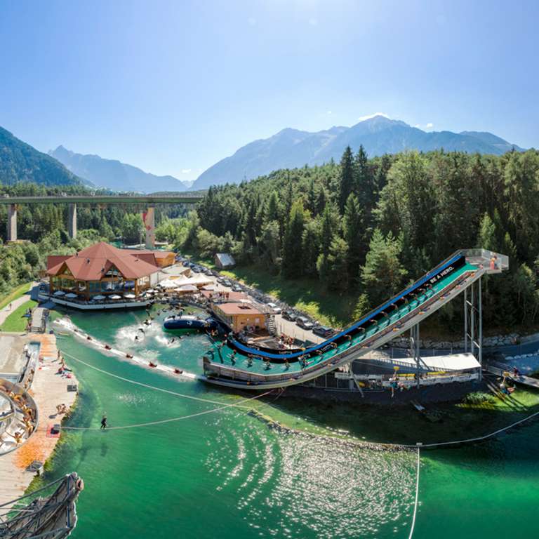 Tiroler Ötztal: Tagesticket AREA 47 & 1 Nacht inkl. Frühstück z.B. im 4* Alpina Resort ab 116,50€ für 2 Personen