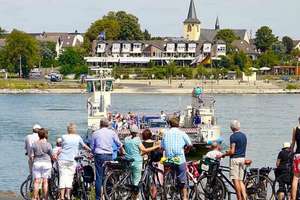 [LOKAL Bonn] Radfahrer fahren mit der Fähre kostenlos über den Rhein (nun am 13. August)