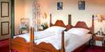Romantische Straße: 2 Nächte | Doppelzimmer inkl. Frühstück, 1 Dinner für 2, Wellness, Wein | Romantik-Hotel Greifen-Post | ab 218€ zu Zweit