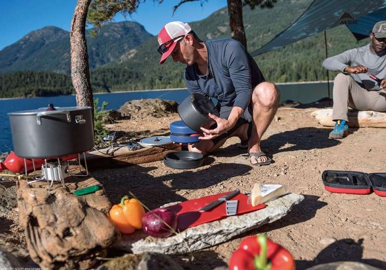 MSR Flex 3 Camping-Kochset | kompaktes und stapelbares Kochset für 3 Personen | 2 Töpfe, Deckel, 3 Teller, 3 Tassen | 13,3 x 22,2cm | 1088g