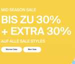 ESPRIT Friends: bis zu 30% Rabatt + EXTRA 30% im Sale bei MBW von 24 €, z.B. ESPRIT Kleines Portemonnaie aus Leder