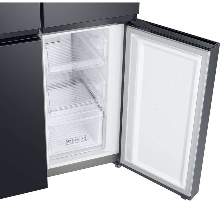 Samsung RF48A400EB4 French-Door-Kühlschrank (329l Kühlen, 159l Gefrieren, 298kWh/Jahr, NoFrost, Schnellkühlen, manueller Eiswürfelspender)