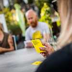 Angebot: KAMPFHUMMEL Kampf gegen das Spiessertum - das fiese deutsche Kartenspiel für Leute mit schwarzem Humor