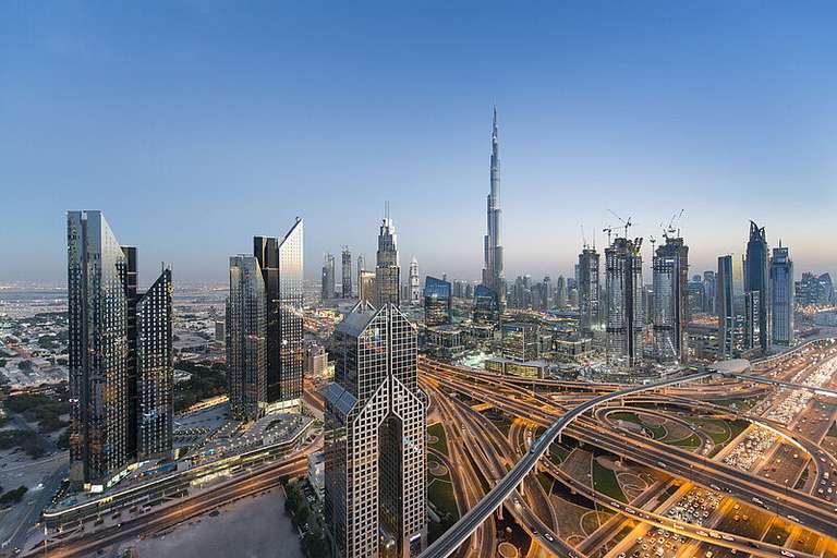 [Emirates] Kostenlose Hotelnacht bei Stopover in Dubai (4 & 5 Sterne Hotels)