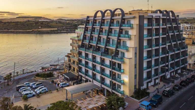Malta im November: 4 Sterne AX Sunny Coast Resort - App. für 29€/N. (14,50€ p.P) - Flüge ab 58€ Return (Memmingen, Köln) - kostenfrei Storno