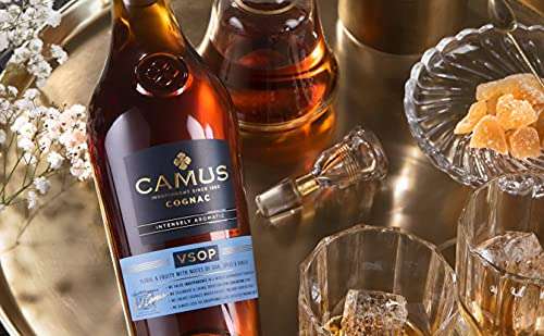(Prime) Cognac Camus VSOP Intensely Aromatic in Geschenkpackung (1 x 700 ml)