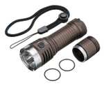 Astrolux EA04 Taschenlampe, 4 x HP50, 12600 Lumen, IPX6, USB-C Schnell-Ladung
