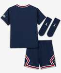 JORDAN x PSG Paris St.-Germain Minikit Home Set 2021/2022 (Trikot, Shorts und Socken, Gr. 3- 36 Monate)