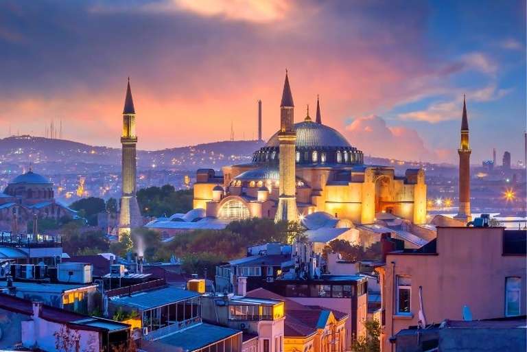 Günstige Flüge in die Türkei: z.B. Hin und Rückflug von Hamburg nach Istanbul für 69€ (März-Okt 2023)