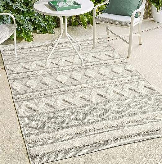 Amazon: 50% Coupon auf the carpet Karel in allen Größen und Farben (In- und Outdoor Teppich, Wetterfest & UV-beständig)