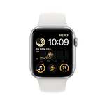 Apple Watch SE 2022 GPS 44mm silber Sportarmband weiß für 286,24€ inkl. Versandkosten