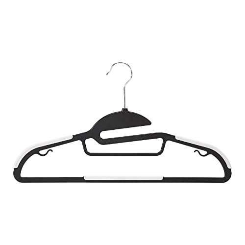 Amazon Basics – Strapazierfähige Kunststoff-Kleiderbügel, mit rutschfestem Gummiüberzug und horizontalem Steg, 30er-Pack