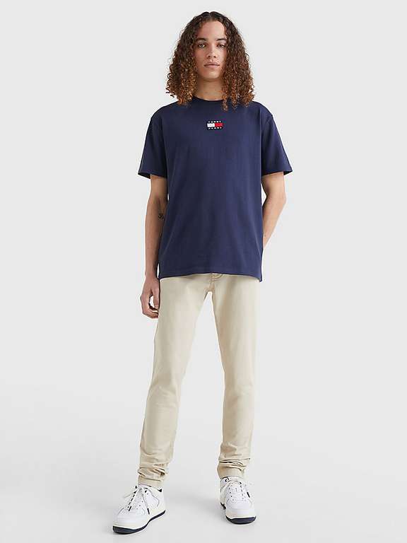 [Tommy-Jeans] Classic Fit T-Shirt mit Badge