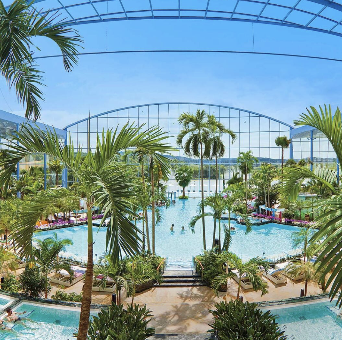 Wellnessauszeit: Thermen & Badewelt Sinsheim | Eintritt in die Therme & ÜN im Hotel | Inkl. Frühstück | Ab 158€ für 2 Personen