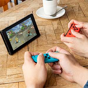 Nintendo Switch Konsole Ring Fit Adventure Edition für 312€ (statt 356€)