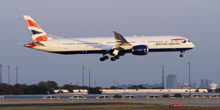 Flüge: First Class in die USA, diverse Ziele (JFK, BOS, IAD) mit British Airways (BA), Mrz.-Apr.'24 inkl. Ostern