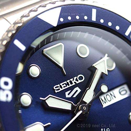 Seiko 5 Sports in blau mit Stahlarmband