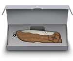 Victorinox Evoke Wood Outdoor, Schweizer Taschenmesser mit Holzgriff, 4 Funktionen, 10 cm Klinge, Daumenpin abnehmbar