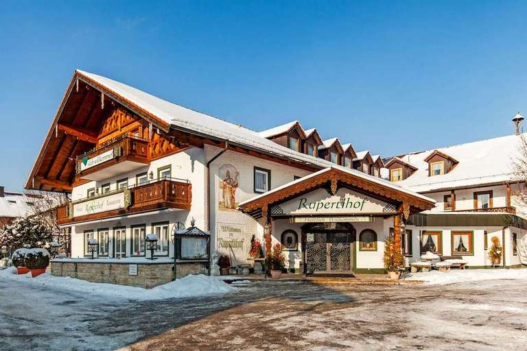 Berchtesgadener Land: 3 Nächte | Rupertihof | Halbpension & Eintritt ins Wellness & Spa "Bergerbad" | ab 407€ für 2 Personen