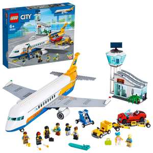 LEGO City Passagierflugzeug (60262) für 41,54€ inkl. Versand (UVP: 99,99€)