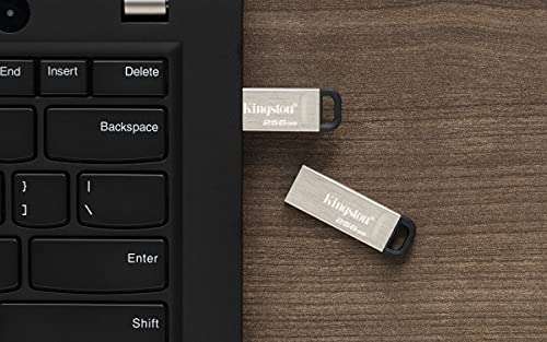 Kingston DataTraveler Kyson USB-Stick USB3.2, 64GB, Metallgehäuse, Lesen bis zu 200MB/s / 128 GB 10,90€(Prime)