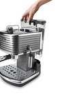 [Amazon WHD] De'Longhi ECZ 351.GY Scultura Espressomaschine (1100 W), grau, neu ca. 201€