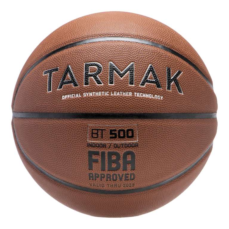Tarmak Basketbälle Sammeldeal (8), z.B. Tarmak Indoor/Outdoor Basketball Resist R500, Größe 7, Farbe schwarz/rot/blau