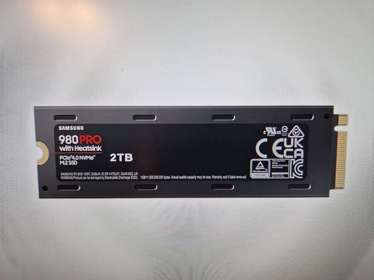 [Samsung CB] 980 Pro mit/ohne Heatsink MVMe M.2 SSD 2TB PS5 kompatibel