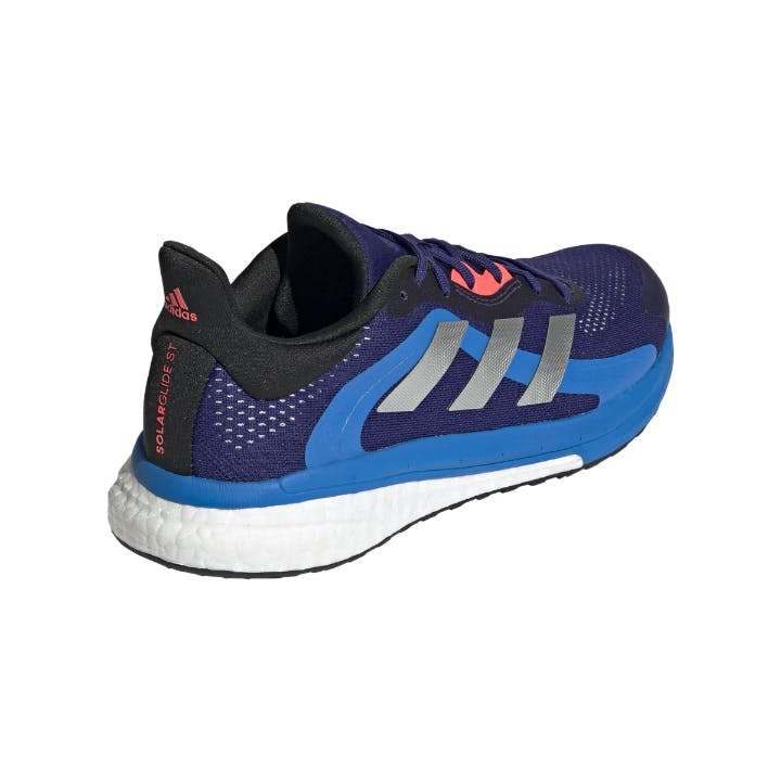 Adidas Laufschuhe Solar Glide 4 Gr. 41 1/3 - 47 1/3 für 47,99€ oder Adidas Laufschuhe Runfalcon (41 1/3 - 47 1-3) für 27,99€ + je 3,9€ VSK