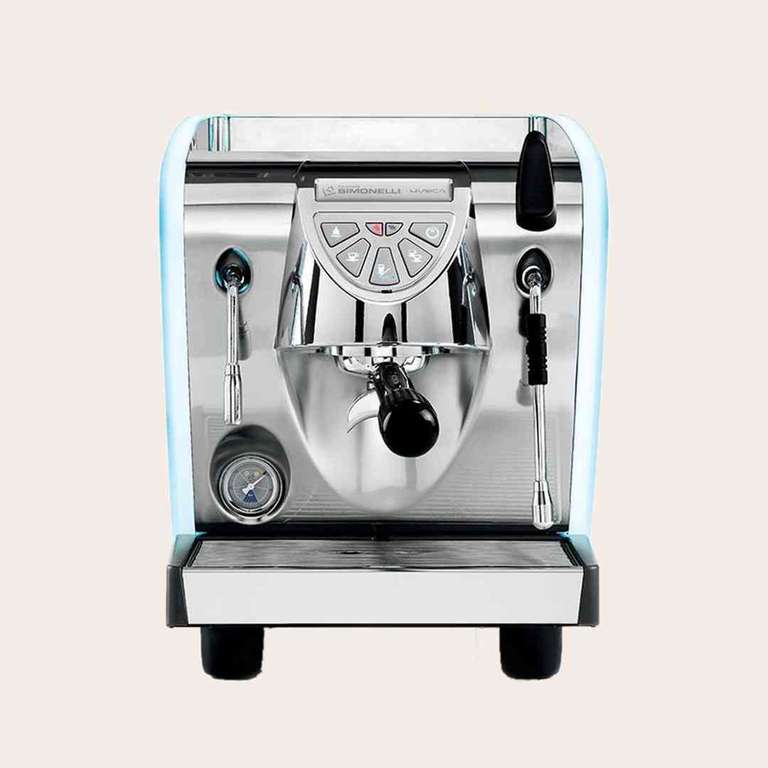 Top Espresso Maschine, Zweikreiser für knackigen Tarif / Nuova Simonelli Musica Lux