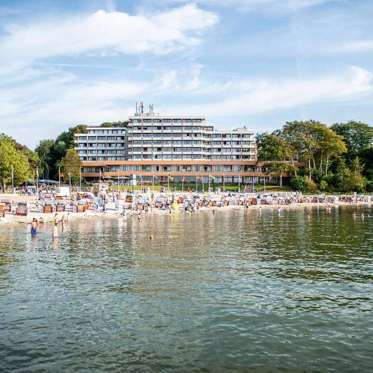 Flensburger Förde, Ostsee: 2 Nächte | Frühstück, 20€ Verzehr-Gutschein, Sauna, Parken | Intermar Hotel Glücksburg | 170€ zu Zweit