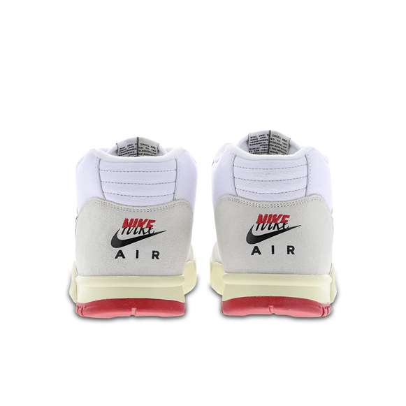 [Foot Locker] Nike Air Trainer 1