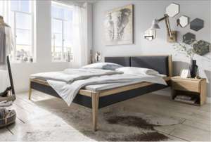Bett Maxime aus massiver Wildeiche mit Polsterkopfteil in beige oder anthrazit (140x200 cm)