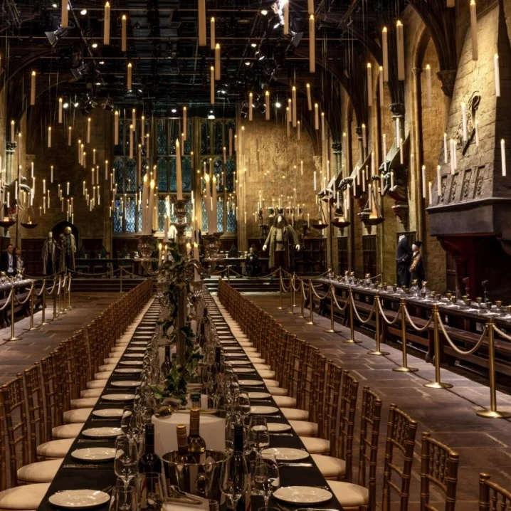 Dinner in der Großen Halle von Hogwarts (Harry Potter): An Evening at Warner Bros. Studio Tour London + 2 ÜN ab 449€ pP | Flüge ab 33€