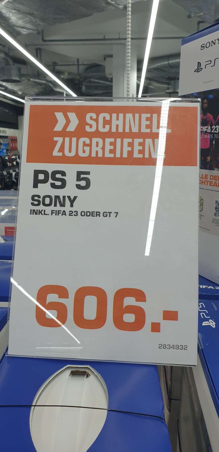 [Lokal Berlin Saturn Alex] PS5 mit Laufwerk Bundle Fifa 23 oder GT7