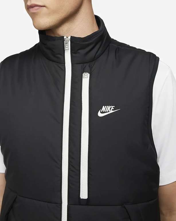 Nike Sportswear Weste 50% Rabatt 44,97€ statt 90€