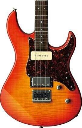 Yamaha Pacifica 611 HFM E-Gitarre, Farbe Light Amber Burst für 663,79€