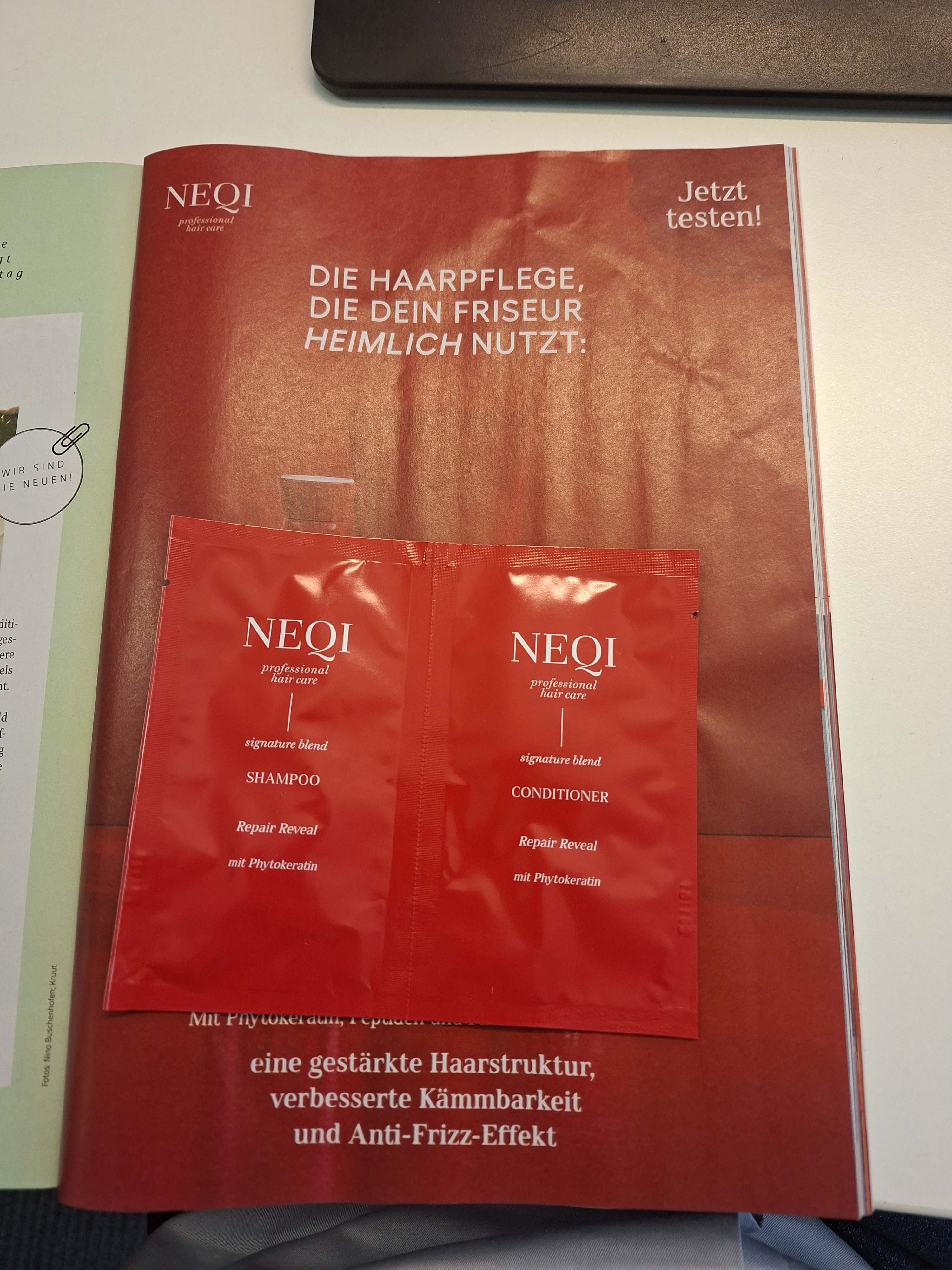 FREEBIE / OFFLINE Rossmann Centaur Magazin AUGUST Ausgabe mit gratis Shampoo & Conditioner von NEQI Haarpflege - Wert 0,49 EUR pro Heft